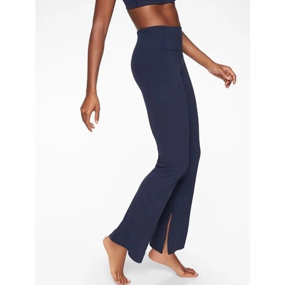 Athleta Barre Flare Split Hem Navy Blue Size Small NWT